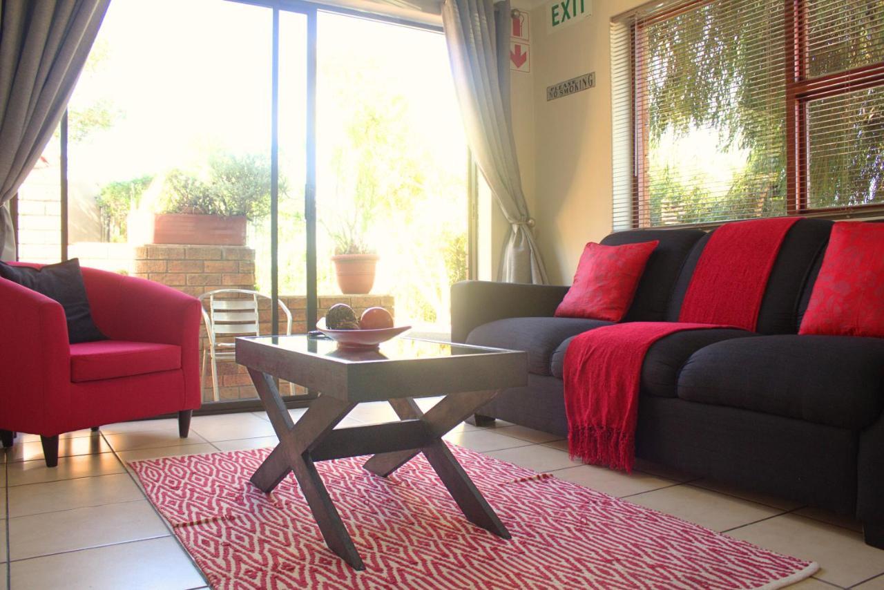 בלוויל Tyger Classique Self-Catering Cape Town, Tyger Valley מראה חיצוני תמונה